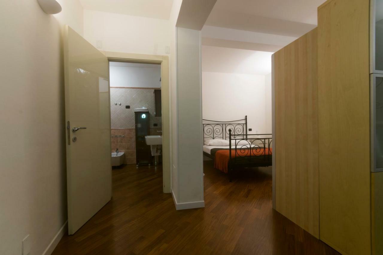 Suite Del Borgo - Affittacamere - Guest House — Photos 3